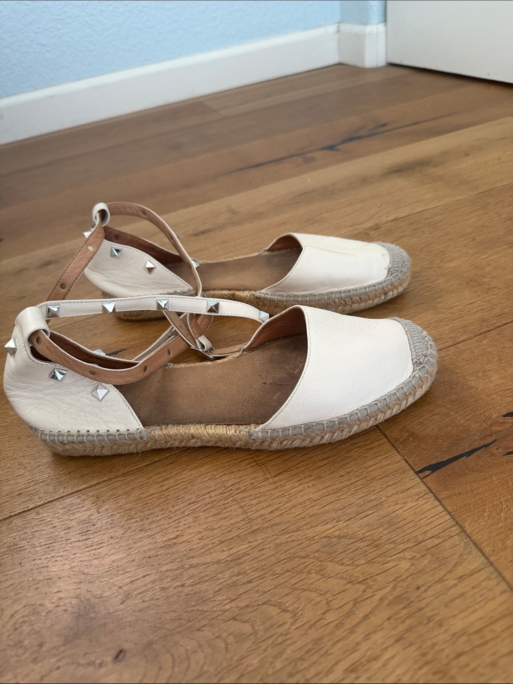 Stud-Trim Espadrille Flat Sandals in White